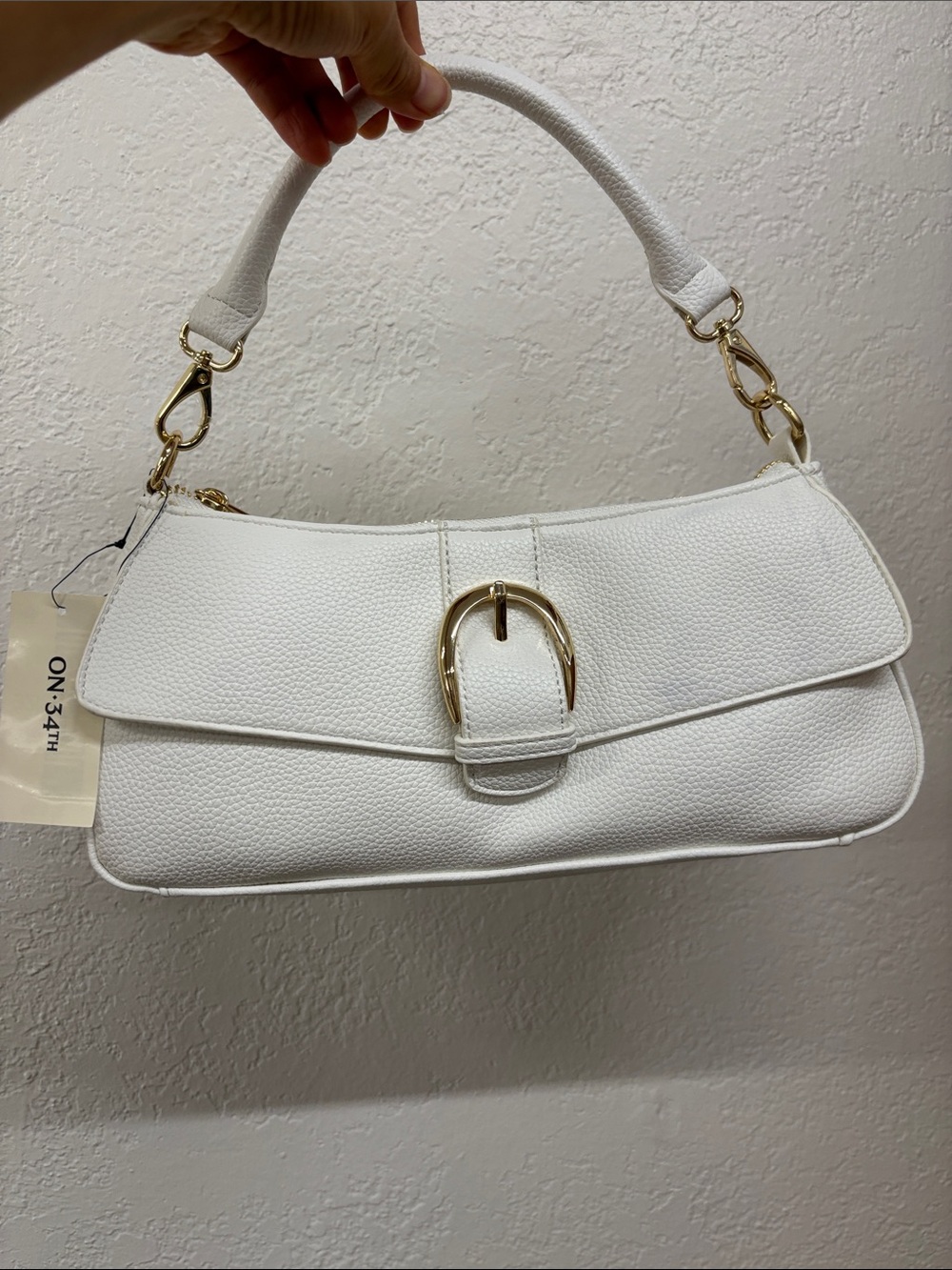 On 34th Shoulder Bag white
